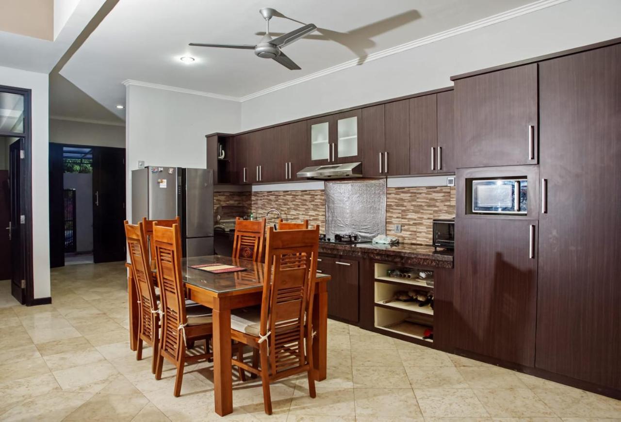 4 Bedroom Villa Kuta Regency B10 Экстерьер фото
